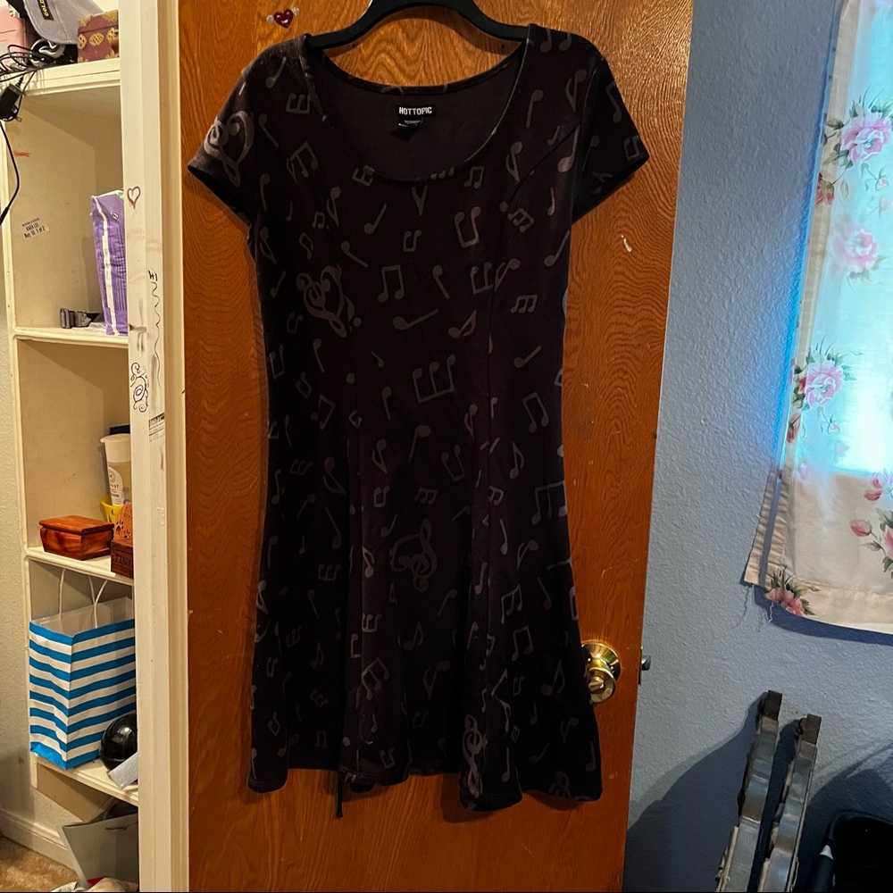 Hot Topic Dress